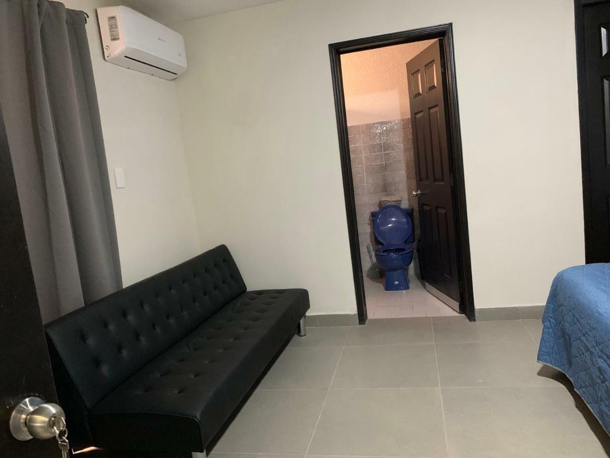 Zona Dorada: Amplio Departamento Para 12 Mazatlán Exterior foto